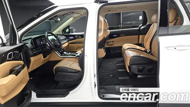 Kia Carnival 2022 thumb 11