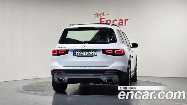 Mercedes-Benz GLB 2021 thumb 3