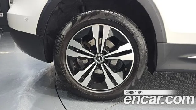 Mercedes-Benz GLB 2021 thumb 4