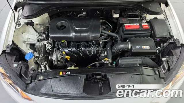 Hyundai Avante 2017 thumb 6