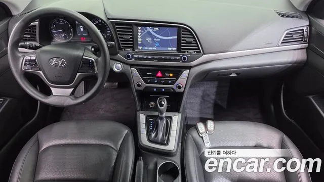 Hyundai Avante 2017 thumb 7