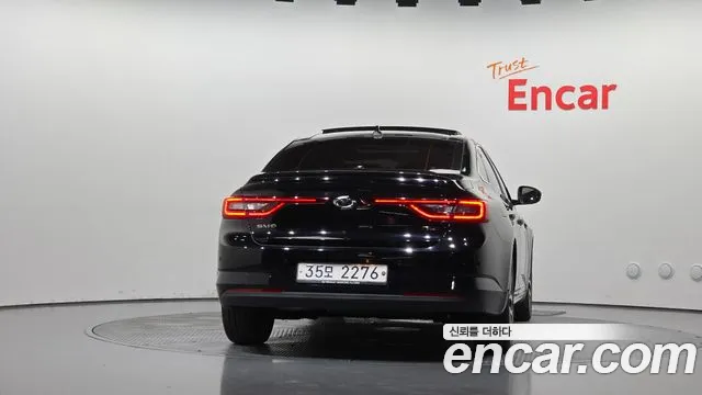 Renault-KoreaSamsung Megane 2016 thumb 4
