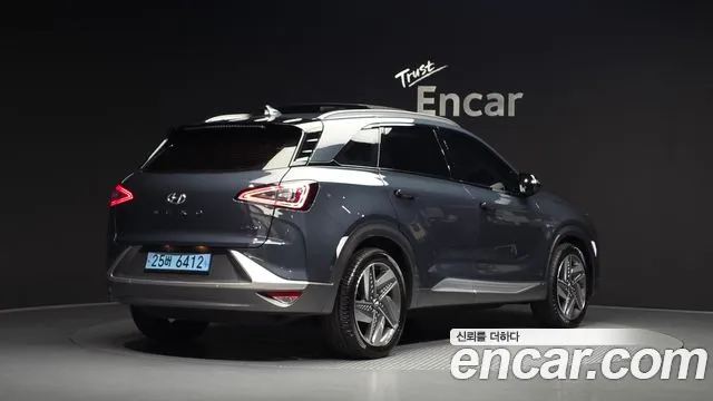 Hyundai Nexo 2020 thumb 2