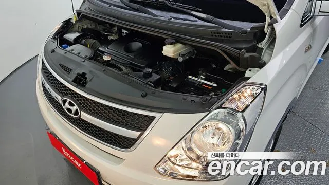 Hyundai Starex 2015 thumb 6