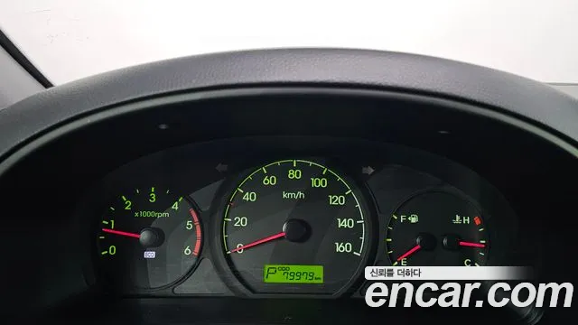 Hyundai Starex 2015 thumb 8
