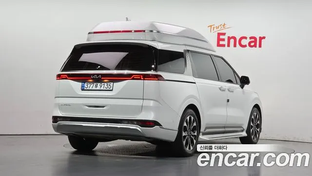 Kia Carnival 2022 thumb 2