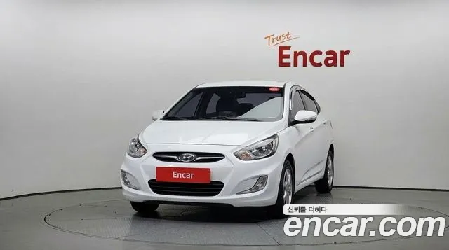 Hyundai Accent 2013 thumb 3