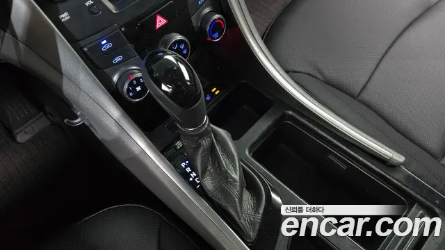 Hyundai Sonata 2012 thumb 9