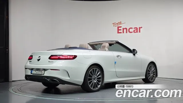 Mercedes-Benz E-Класс 2021 thumb 2