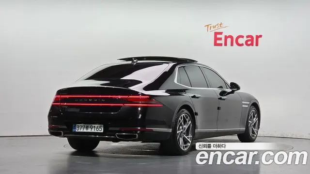 Genesis G90 2022 thumb 2