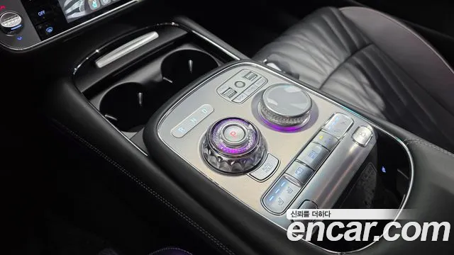 Genesis G90 2022 thumb 9
