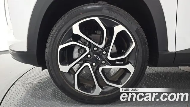 ChevroletGMDaewoo Tracker 2023 thumb 5
