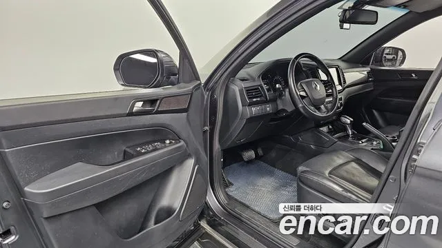 KG_Mobility_Ssangyong Rexton 2020 thumb 10