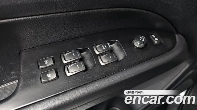 KG_Mobility_Ssangyong Rexton 2020 thumb 12