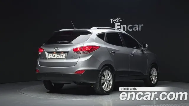 Hyundai Tucson 2009 thumb 2