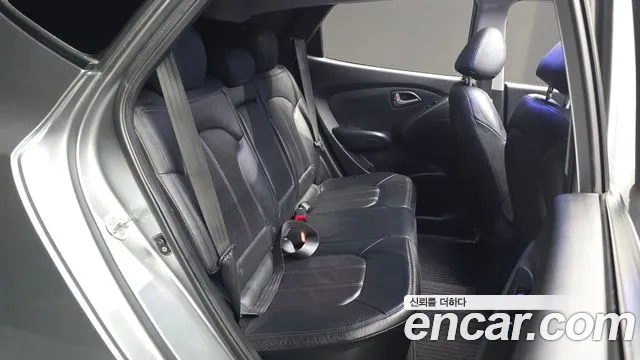 Hyundai Tucson 2009 thumb 12