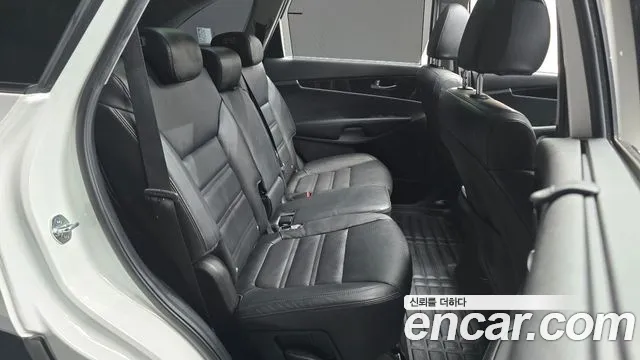 Kia Sorento 2018 thumb 11