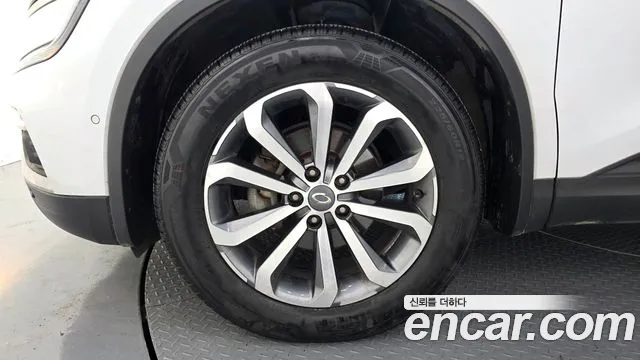 Renault-KoreaSamsung Koleos 2019 thumb 5