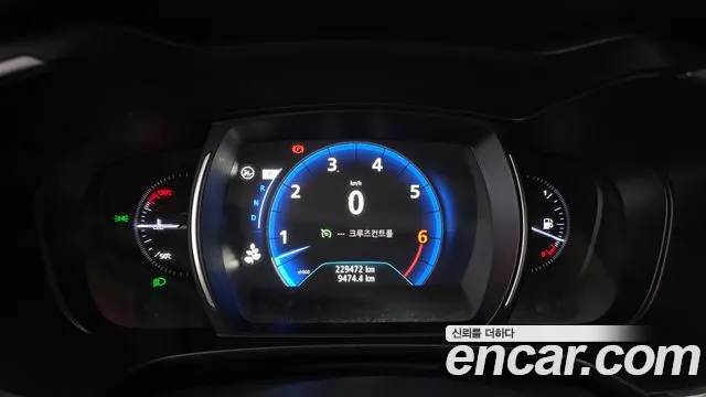 Renault-KoreaSamsung Koleos 2019 thumb 8