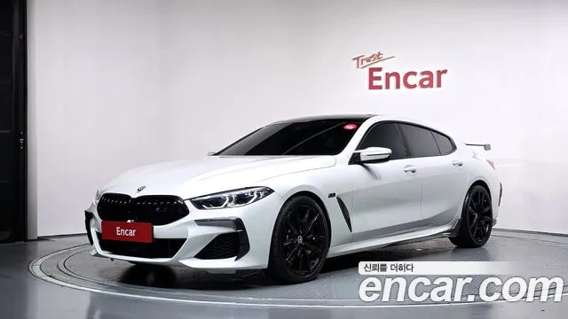 BMW 8-Series 2021 thumb 12