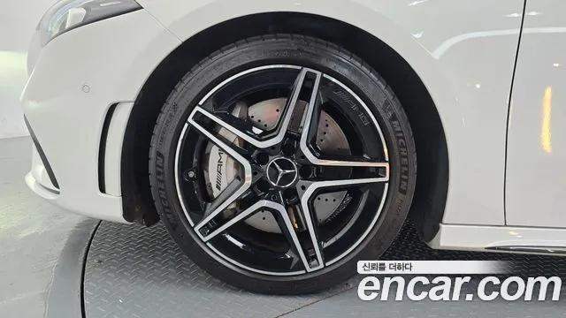Mercedes-Benz A-Класс 2022 thumb 5