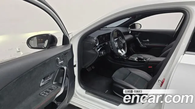 Mercedes-Benz A-Класс 2022 thumb 10