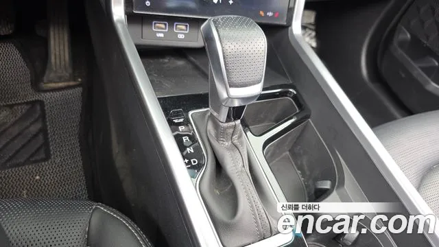 KG_Mobility_Ssangyong Torres 2022 thumb 9