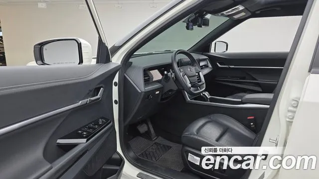 KG_Mobility_Ssangyong Torres 2022 thumb 10