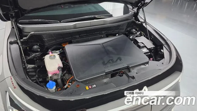 Kia Niro 2023 thumb 5