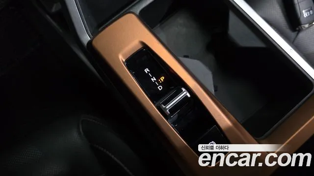 KG_Mobility_Ssangyong Torres 2024 thumb 8
