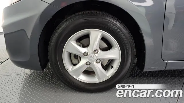 Hyundai Accent 2012 thumb 4