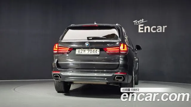 BMW X5 2017 thumb 4