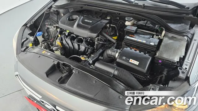 Hyundai Avante 2016 thumb 6