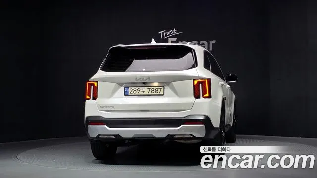 Kia Sorento 2023 thumb 4