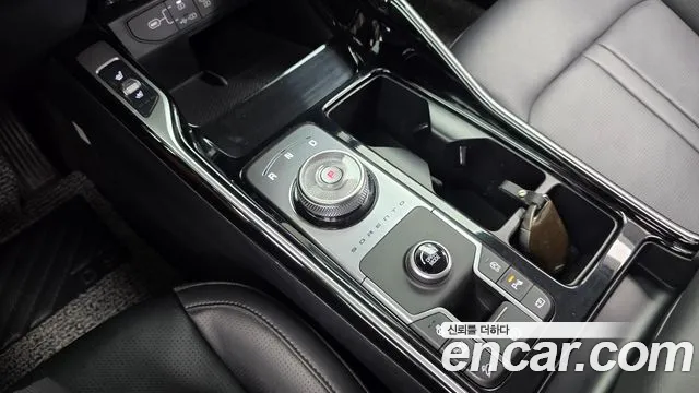 Kia Sorento 2023 thumb 9