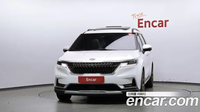 Kia Carnival 2020 thumb 3