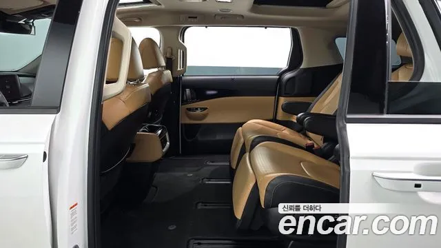 Kia Carnival 2020 thumb 12