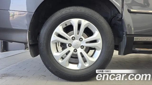 KG_Mobility_Ssangyong KORANDO 2016 thumb 5
