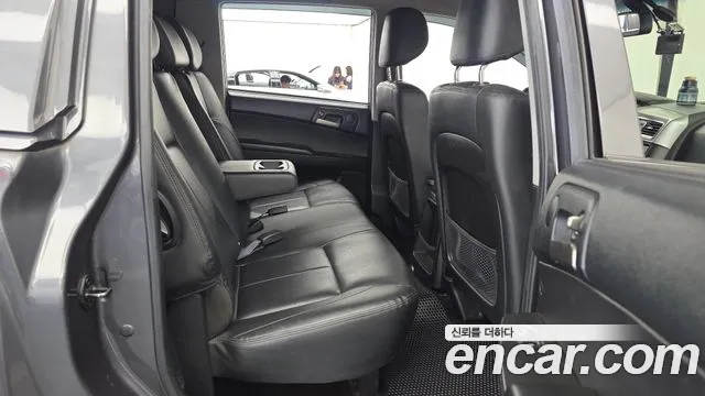 KG_Mobility_Ssangyong KORANDO 2016 thumb 12
