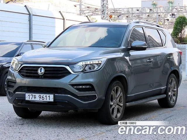 KG_Mobility_Ssangyong Rexton 2017 thumb 2