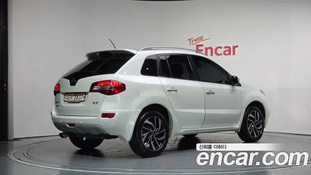 Renault-KoreaSamsung QM5 2015 thumb 2