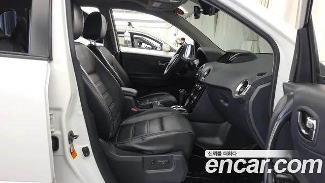 Renault-KoreaSamsung QM5 2015 thumb 11