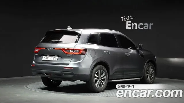 Renault-KoreaSamsung Koleos 2018 thumb 2