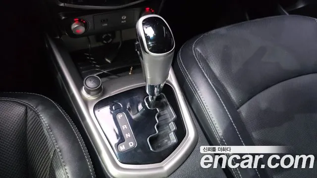 KG_Mobility_Ssangyong TIBOLI 2016 thumb 9