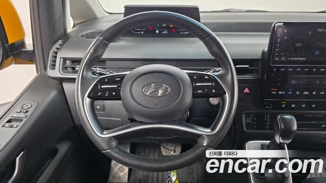 Hyundai Staria 2022 thumb 12