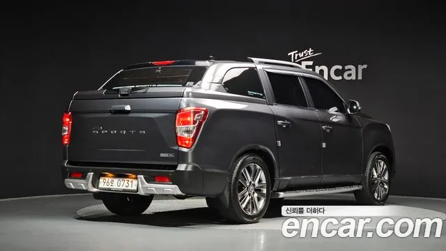 KG_Mobility_Ssangyong Rexton 2019 thumb 2