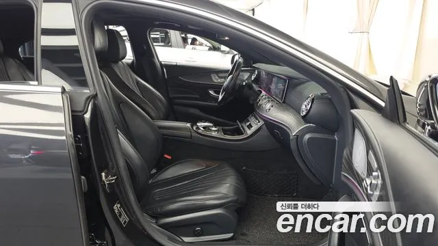 Mercedes-Benz CLS-Class 2020 thumb 11