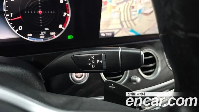 Mercedes-Benz E-Класс 2020 thumb 9