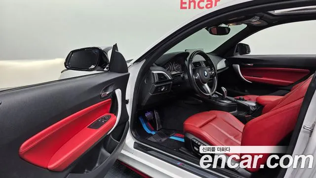 BMW 2-Series 2014 thumb 10