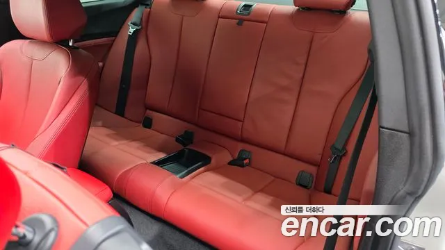 BMW 2-Series 2014 thumb 12